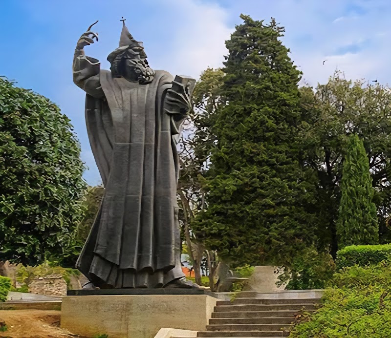 Gregory of Nin Statue (Grgur Ninski)