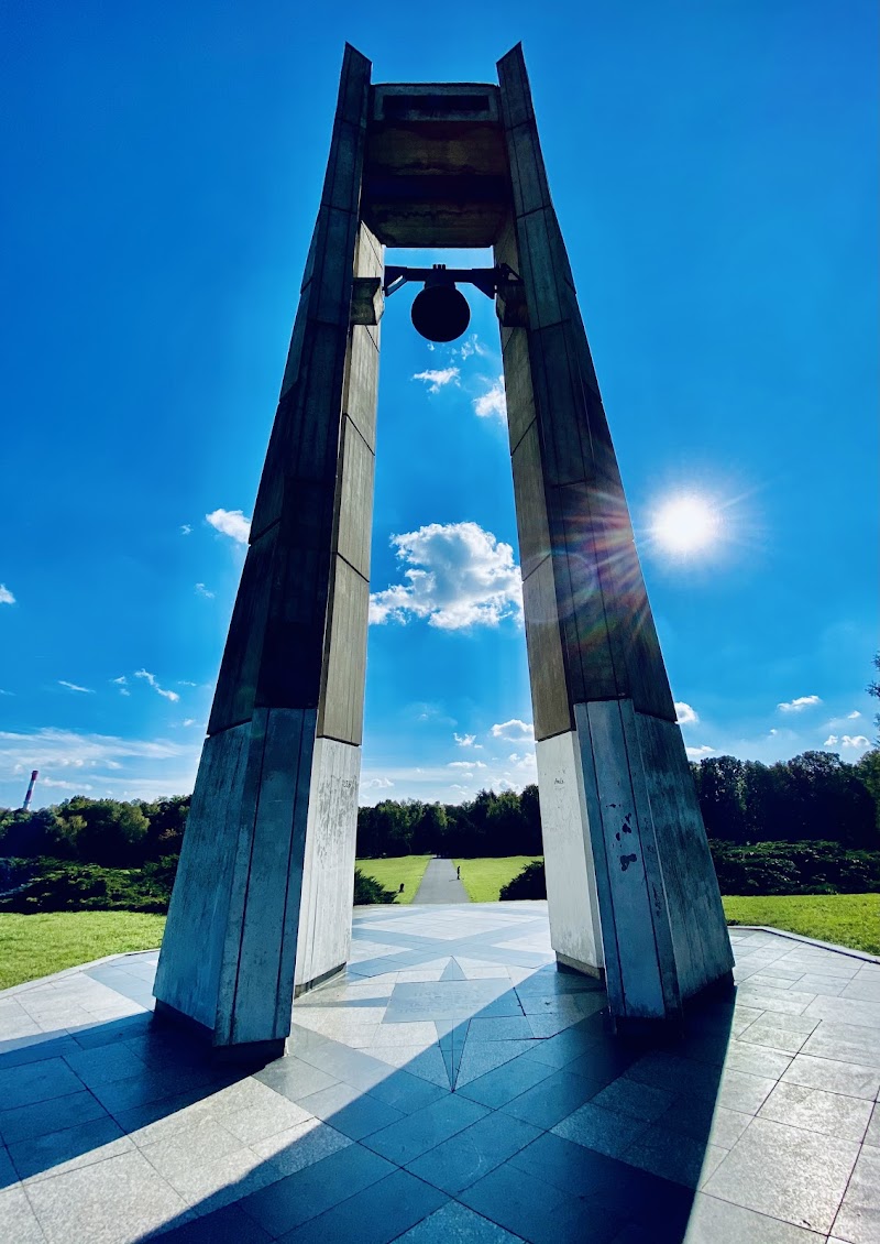 Bell of Peace and Friendship Among Nations