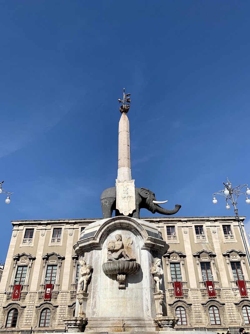 Fontana dell'Elefante (uʻ Liotru)
