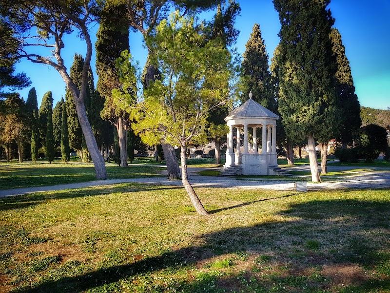 Sustipan Park