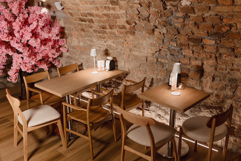 CAFE BAJKA - DESERY LODOWE / ŚNIADANIA / NALEŚNIKI