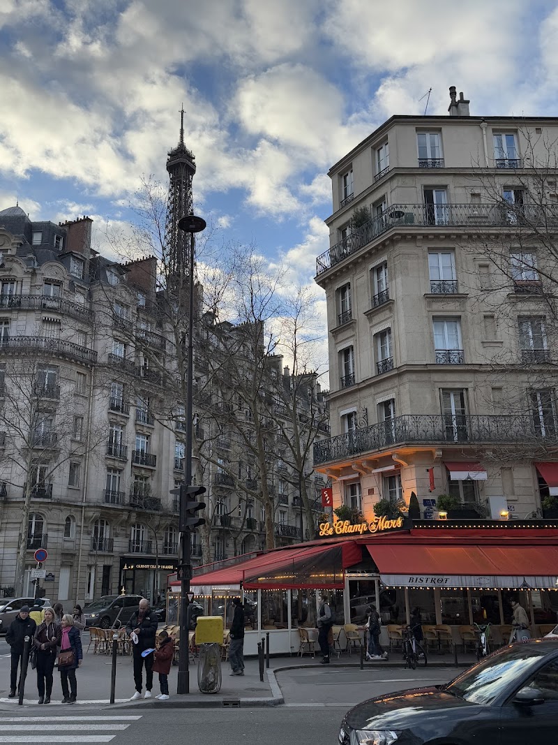 Rue Saint-Dominique