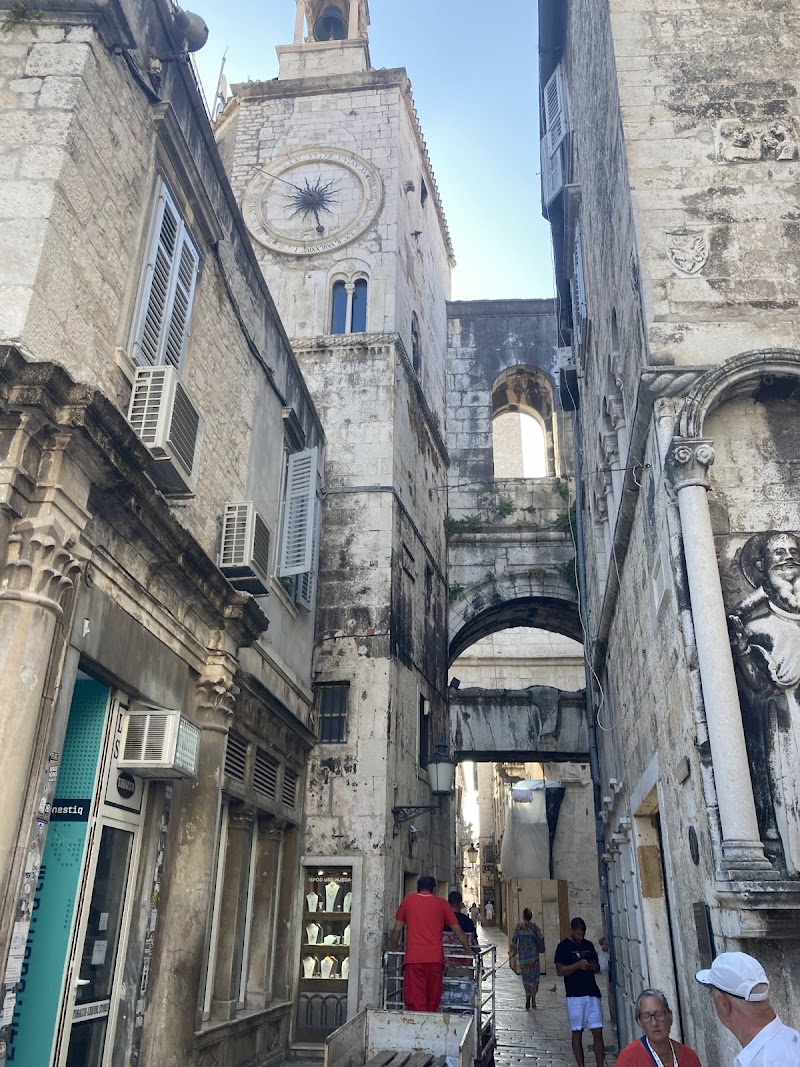 Iron Gate (Porta Ferrea)